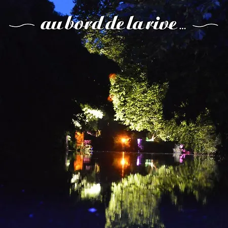 Au Bord De La Rive Pontrieux